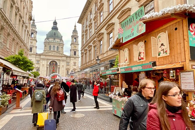 Budapest Wonderland - A Christmas Market Tour with Chimney Cake & Mulled Wine - What the $114.14 price really buys you