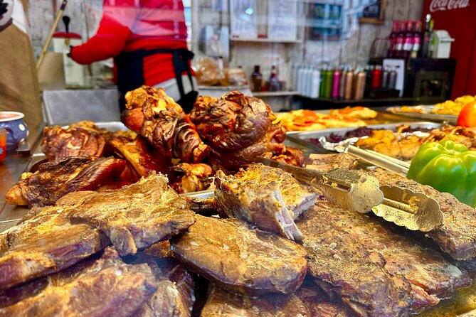 Budapest Wonderland - A Christmas Market Tour with Chimney Cake & Mulled Wine - The guide makes or breaks the evening