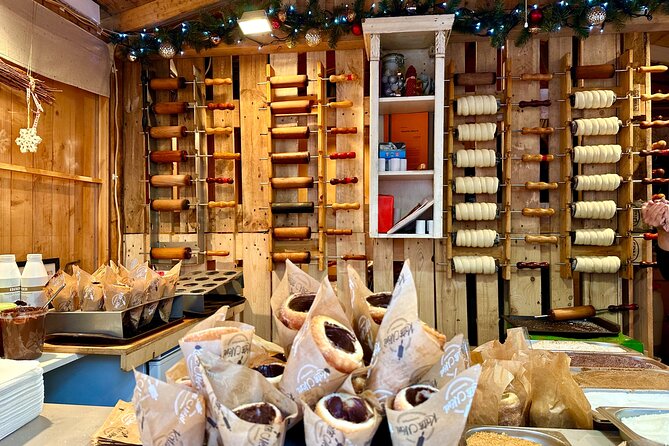 Budapest Wonderland - A Christmas Market Tour with Chimney Cake & Mulled Wine - Who should book this Christmas market walk