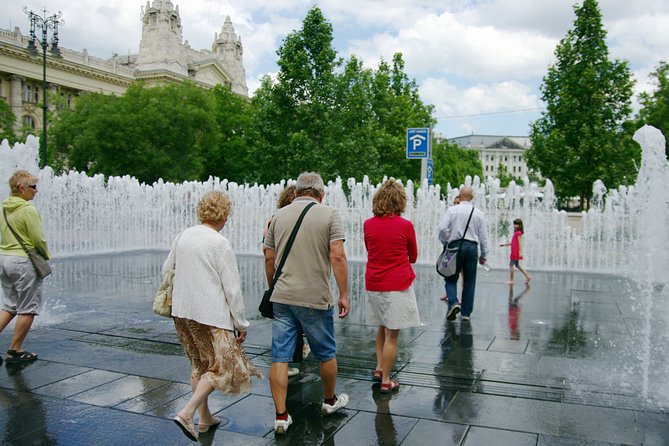 Classic Walk in Budapest Historical Center - Finishing beneath the Parliament Building