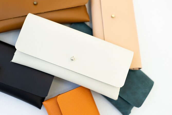 Create a unique leather accessory in downtown Budapest! - Who should book this workshop?