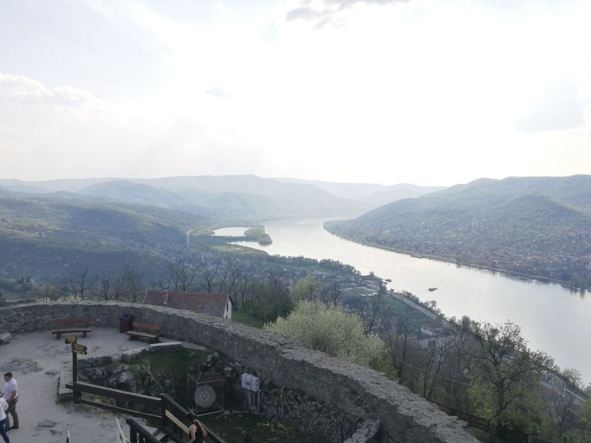 Danube Bend: Private 8-Hour Full Board Tour from Budapest - What the private format changes