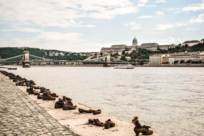 Exclusive Budapest City Tour by Luxury Car - Half Day - The value of a $314.25 private tour