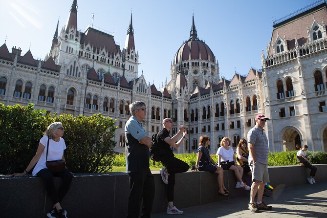 Exclusive Budapest City Tour by Luxury Car - Half Day - Practical details that deserve attention