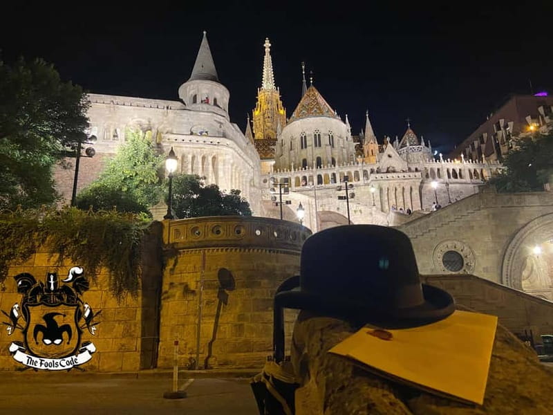FoolsCode: EscapeRoom/Sightseeing tour with Actor Tourguide - Key points at a glance