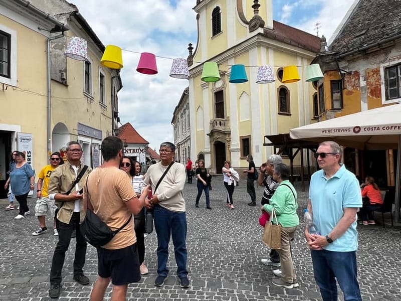 From Budapest: Szentendre Day Trip with Street Food - An hour for shopping, crafts, and your own discoveries