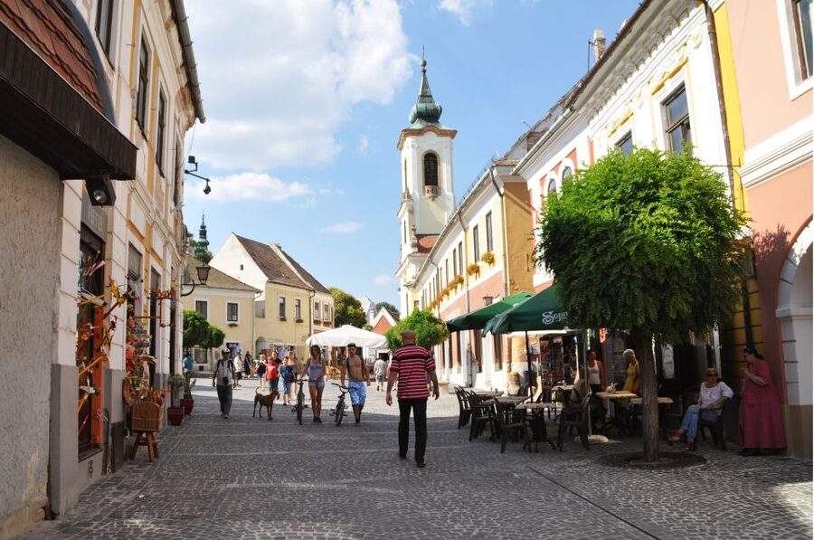 From Budapest: Szentendre Half-Day Tour - The Danube boat ride back to Budapest