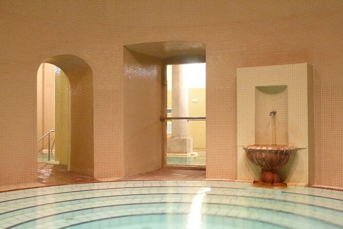 Full-Day Admission to Budapest Lukacs Thermal Bath - Using the indoor pools and thermal water