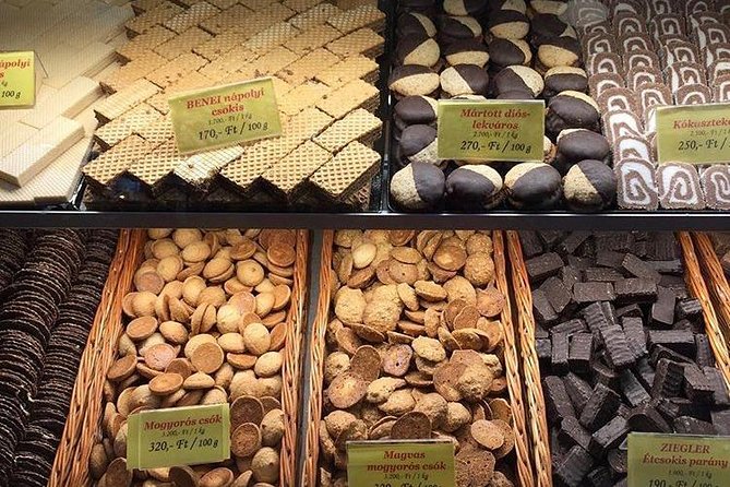 Gourmet Market Walk at the Great Market Hall of Budapest - Following Hungarian food from region to region