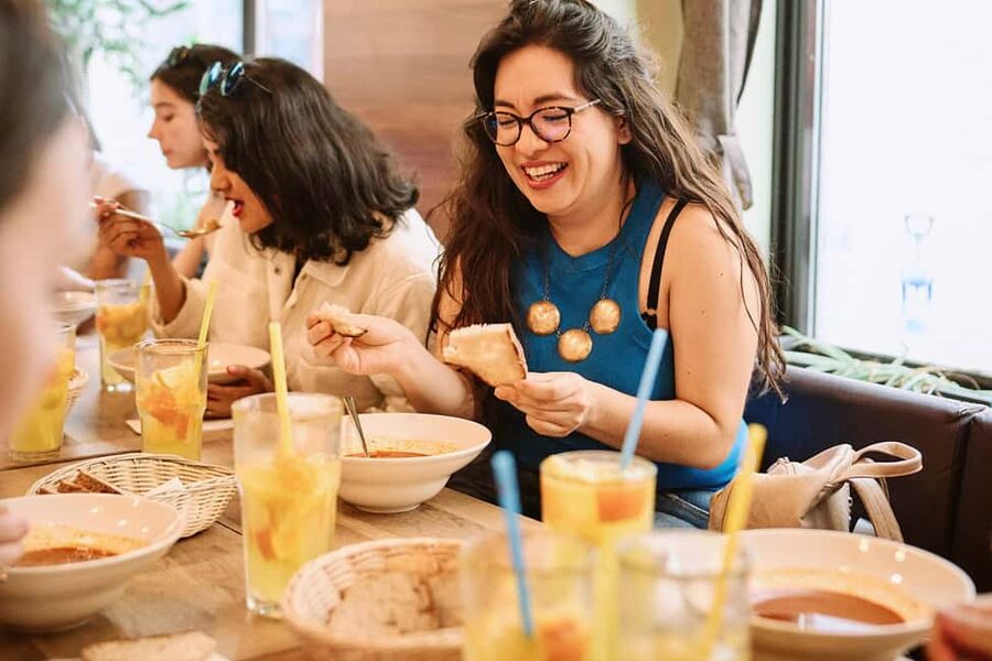 Guided Tipsy Food Tour with Drinks Included in Budapest - Walking through Budapest’s former Jewish Quarter