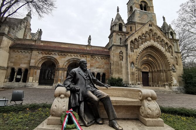 Historical and Cultural Guided Tour of Budapest - How the private format changes the experience