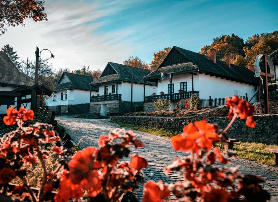 Hollókő Ethnographic Village: Day Tour from Budapest - Lunch with a Palóc flavor