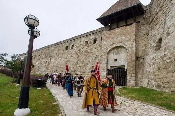 Home to Bull's Blood red wine! Eger with winetaste private tour - Minorita Church and Eger Basilica