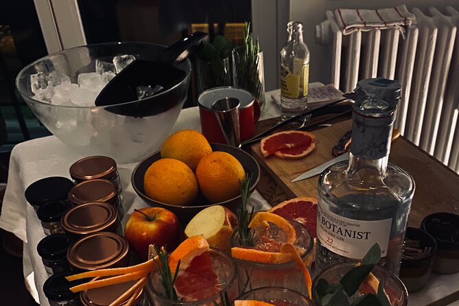 Hungarian Gin and Tonic Tasting and Workshop - How Bálint turns tasting into a lesson