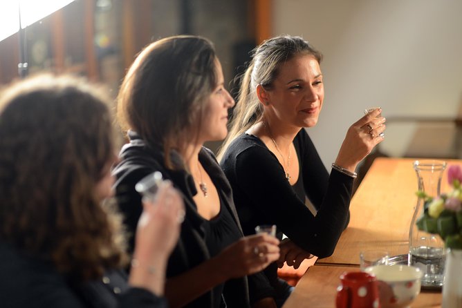 Hungarian pálinka distillery visit and tasting - Who will enjoy this most
