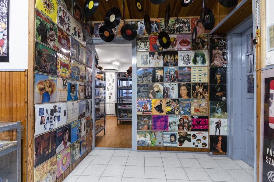 Hungary: Szentendre Retro Design Center Entry Ticket - Who will enjoy this most?