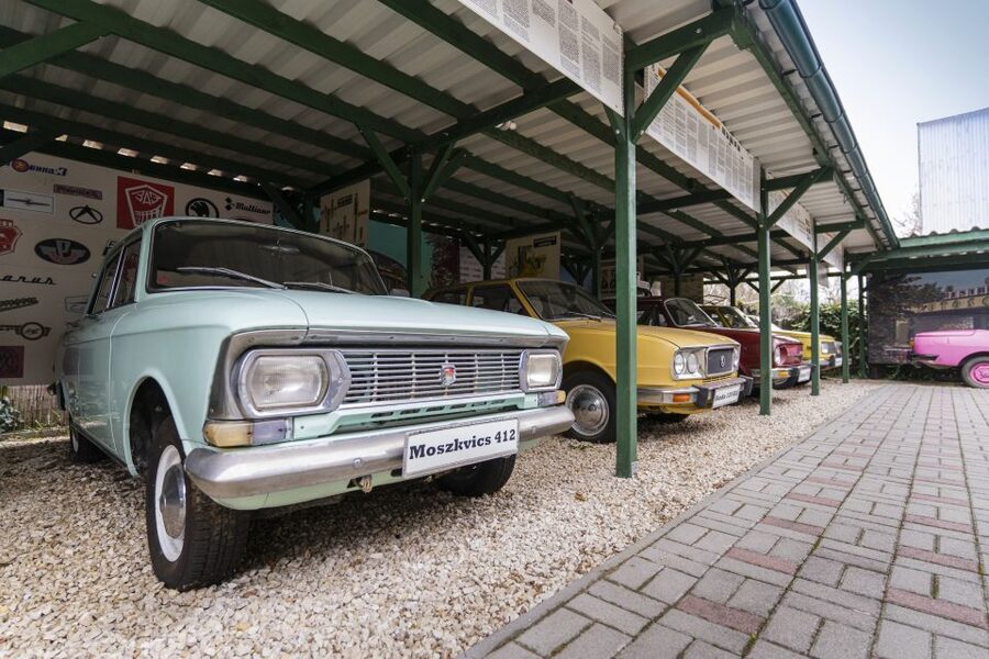 Hungary: Szentendre Retro Design Center Entry Ticket - A small museum with a very specific time machine