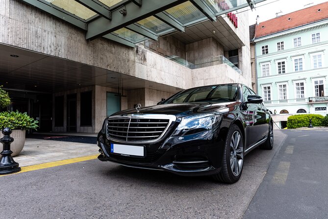 Mercedes S Class/BMW7 Private Budapest Half Day Tour - A private car gives you a fast Budapest orientation