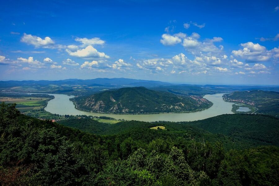 One Day Wonder Hike - The Essence of the Danube Bend - Vadálló stones and the ridge walk