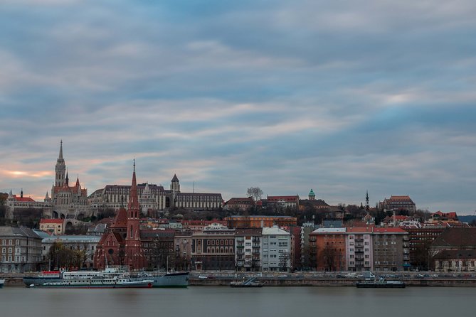 Orientation walk in Budapest - How the price works for couples and groups