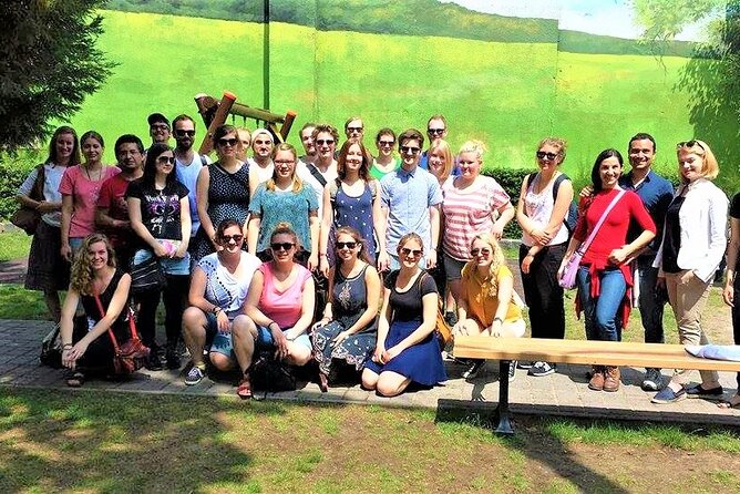 Original Budapest Alternative Street Art & Jewish Tour - Street art, Jewish history, and Budapest’s creative side