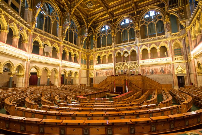 Parliament Tour in Budapest with Audio Guide - What the audio guide adds