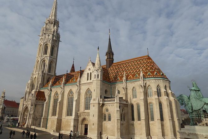 Private 4-hours City Tour of Budapest with private guide and Hotel Pick-up - Price, privacy, and value