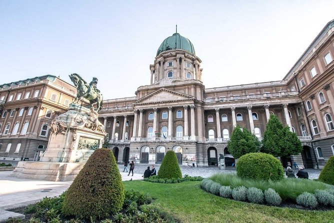 PRIVATE (7 hours) Budapest and Szentendre city tour with lunch and winetasting - Why this private Budapest and Szentendre day works