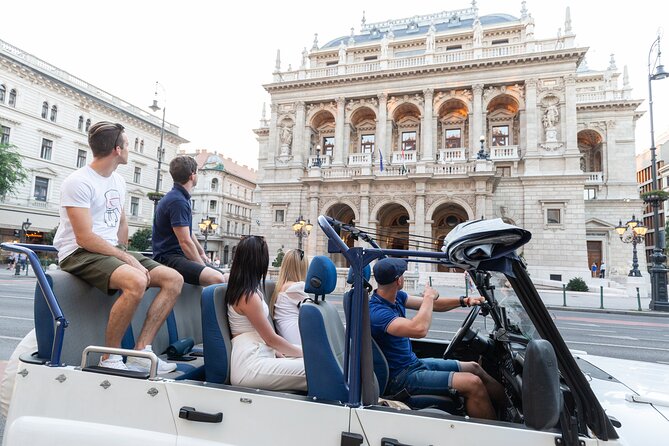 Private Budapest City tour with Classic Russian Jeep or G-Wagon! - Liberty Bridge, Gellért Baths, and the Great Market Hall