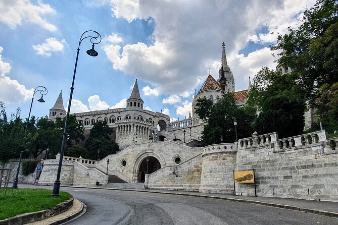 Private city tour by van - Széchenyi Baths and Pool, 30 minutes
