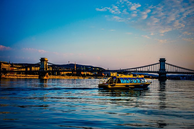 Private Danube Sightseeing Cruise in Budapest - Royal Castle and Buda’s high bank