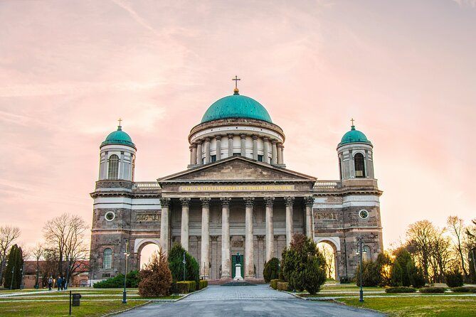 Private day trip: Budapest to Szentendre, Visegrad and Esztergom - Three Danube Bend stops from one Budapest base