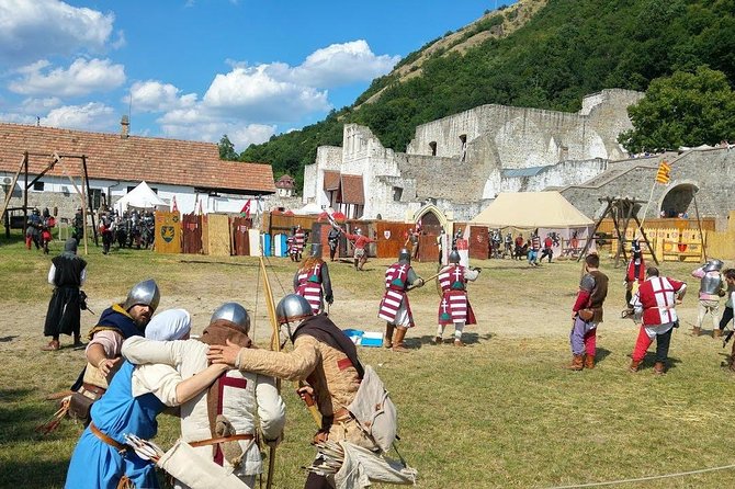 Private Guided Tour to Szentendre & Visegrád Castle (Danube Bend) - Price, Flexibility, and Cancellation