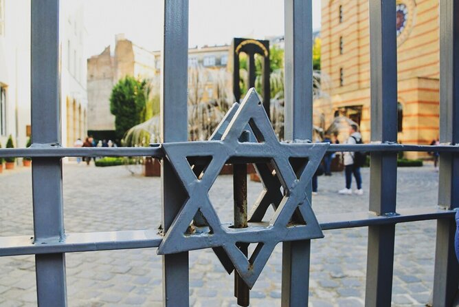 Private Jewish Heritage Tour of Budapest with Local Expert - Frőhlich Confectionery and the taste of Jewish Budapest