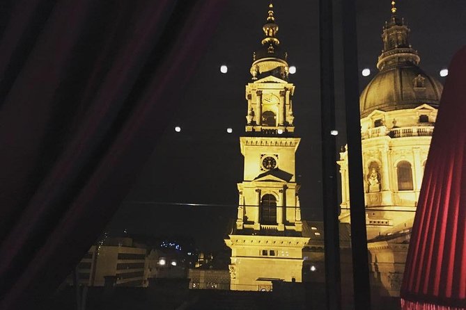 Private Tour Around Budapest - Parliament and Liberty Square