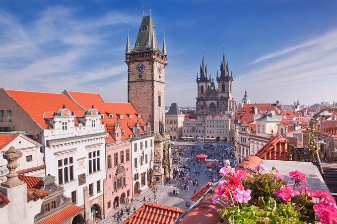 Private Transfer from Budapest to Prague with 2 hours for sightseeing - Choosing the right vehicle for your luggage