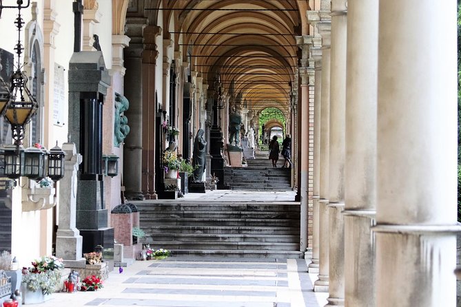 Private transfer from Budapest to Zagreb, 2h stop for sightseeing - Varaždin: the easiest culture stop