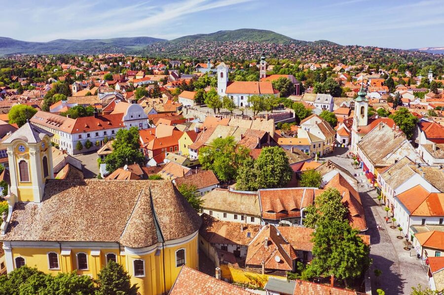 Private trip: Budapest to Szentendre, Visegrád & Esztergom - What the driver can and cannot do