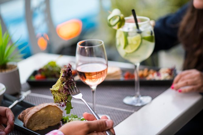 Rudas Bistro Gastro-Wellness - The rooftop pool and Danube views