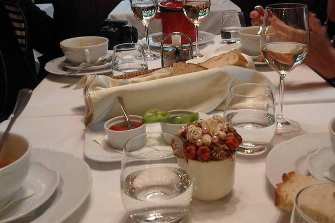 Small-Group Culinary Walking Tour in Budapest - Why this food walk works as a first Budapest activity