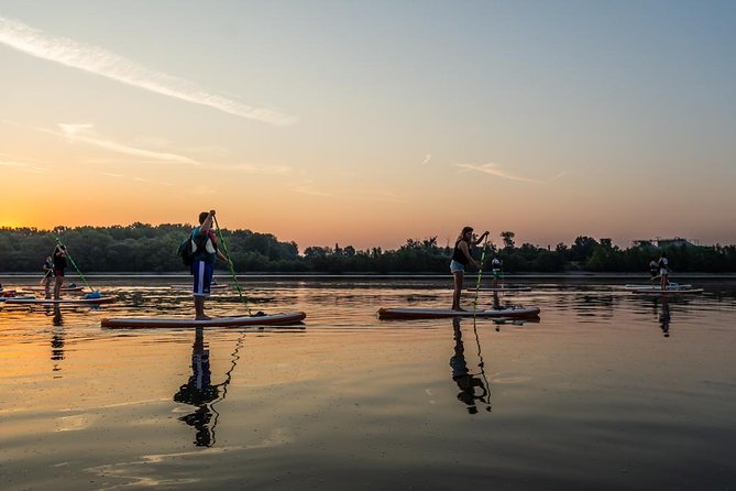 SUP Budapest: Sunset tour - Who will enjoy this Danube paddle most?