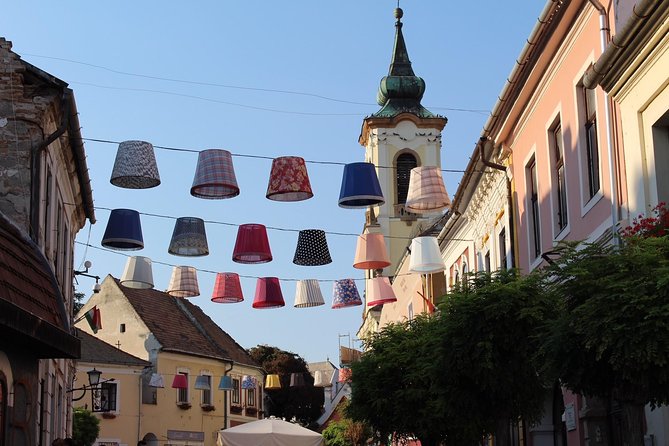 Szentendre and Visegrad Private Danube bend Tour With Wine Tasting and Lunch - Leaving Budapest for the Danube Bend