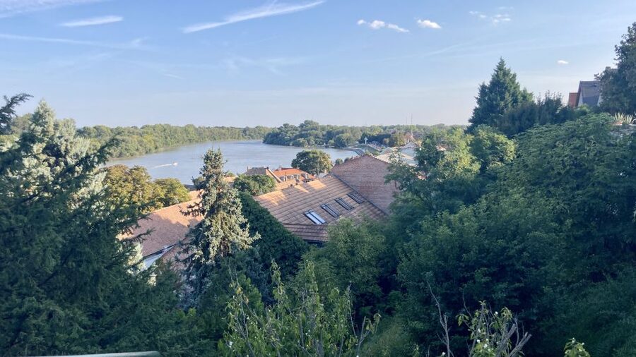 Szentendre: Arts and Cafés Tour (Half-Day Private Tour) - Leaving Budapest in a private car
