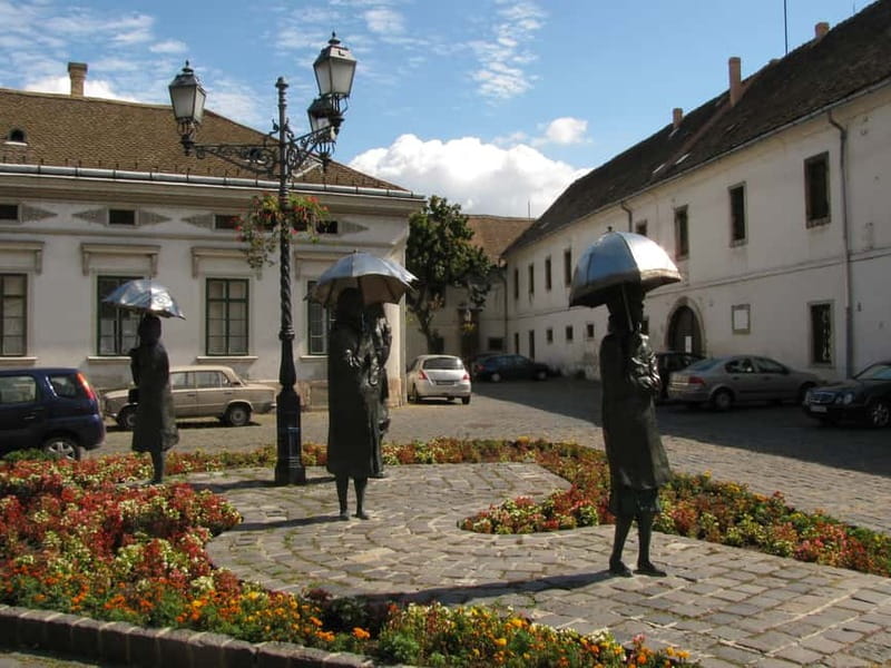 Szentendre Bike & Train Tour by Budapest Bike Breeze - Lángos gives lunch a local flavor