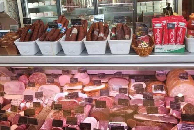 Taste Budapest - Fat Boy Foodies Walk - What the guides add