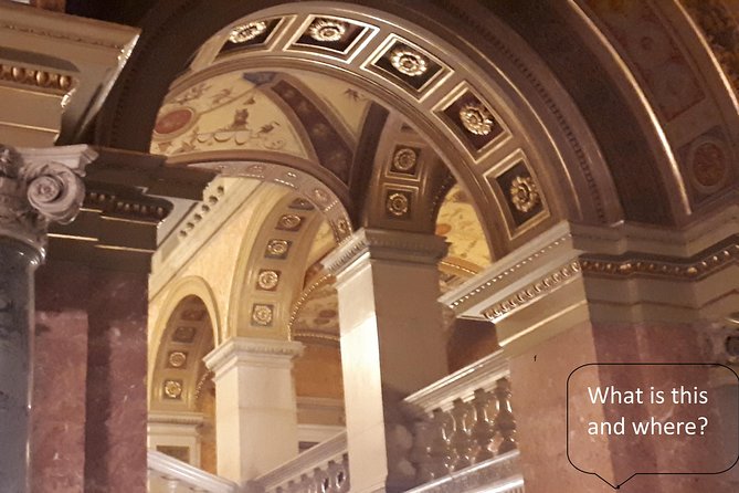Unique city walk with legends - Starting beneath the dome of St. Stephen’s Basilica