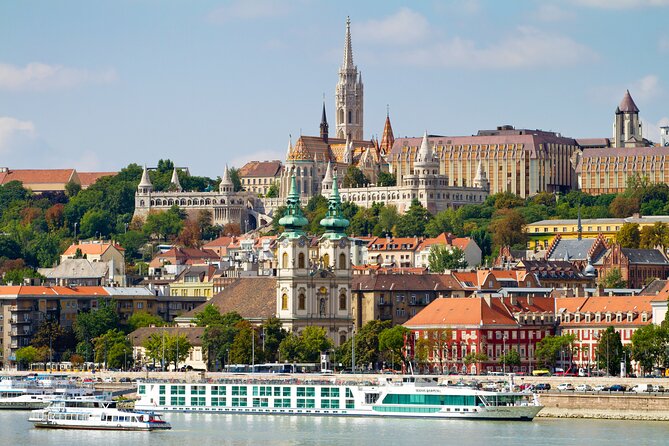 Welcome to Budapest 3 hrs Must See Private Tour by car - Fisherman’s Bastion and Matthias Church on Castle Hill