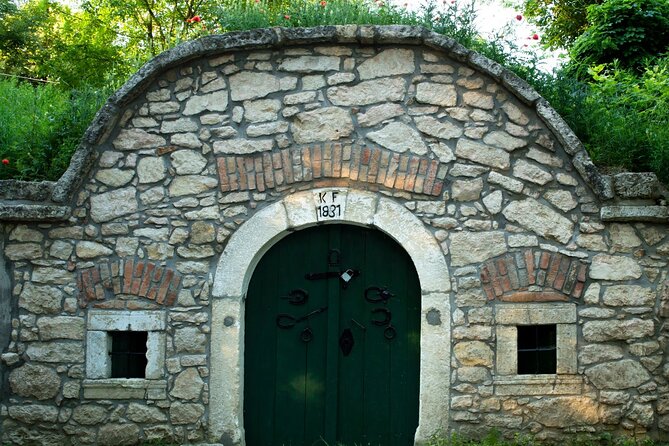 Wine Tasting in the Countryside from Budapest - Timing, pickup, and the practical tradeoffs